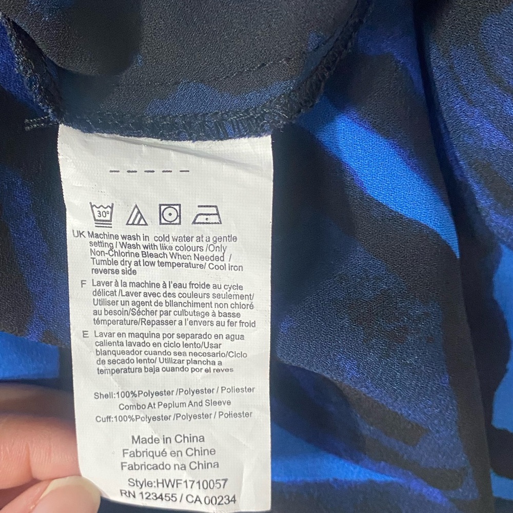 Blue and Black Patterned Blouse - Picture 11 of 13